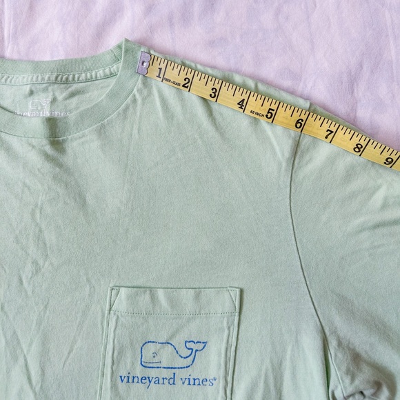 Vineyard Vines Whale Long Sleeve (Size: S) - Picture 11 of 13